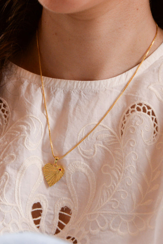 HEART EMBOSSED NECKLACE