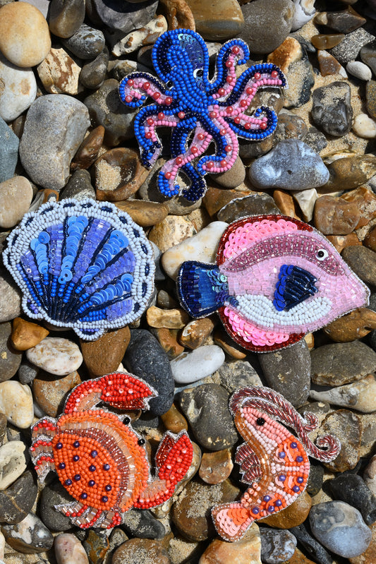 PRAWN BROOCH