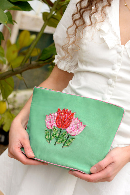 MULTI TULIPS ON GREEN LARGE POUCH