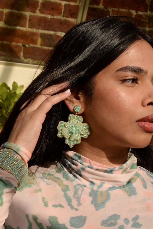 MINT LARGE FLOWER EARRING