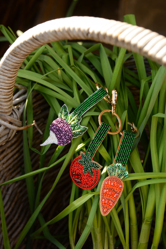 BEADED CARROT KEYRING