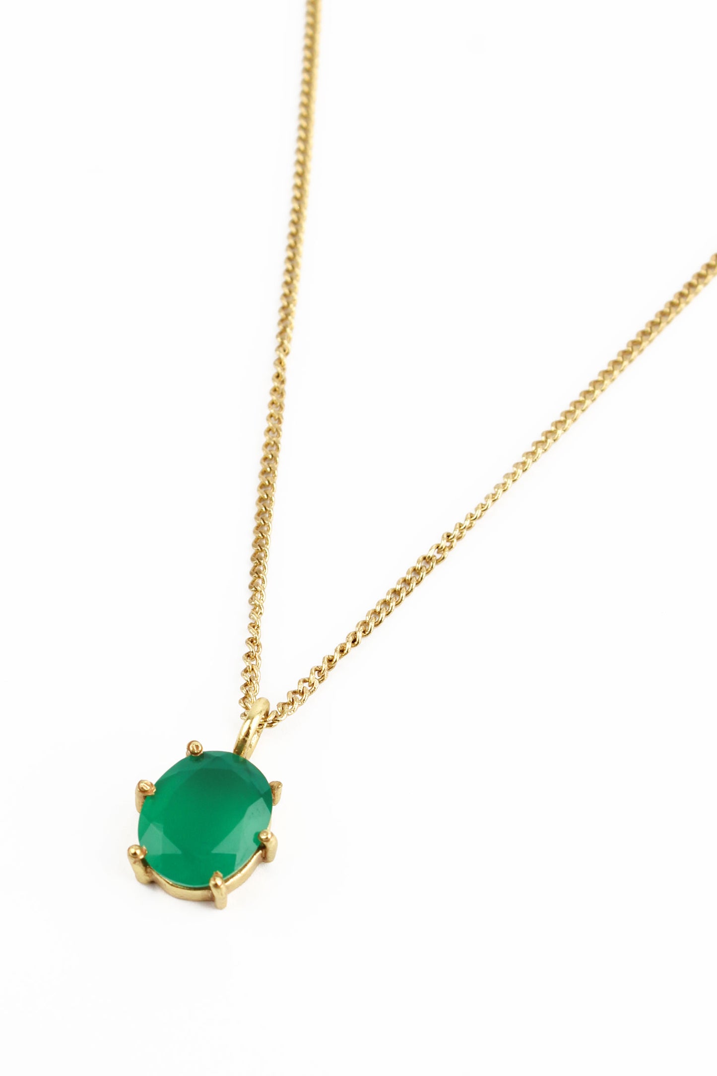 GREEN ONYX GEMSTONE CLAW PENDANT