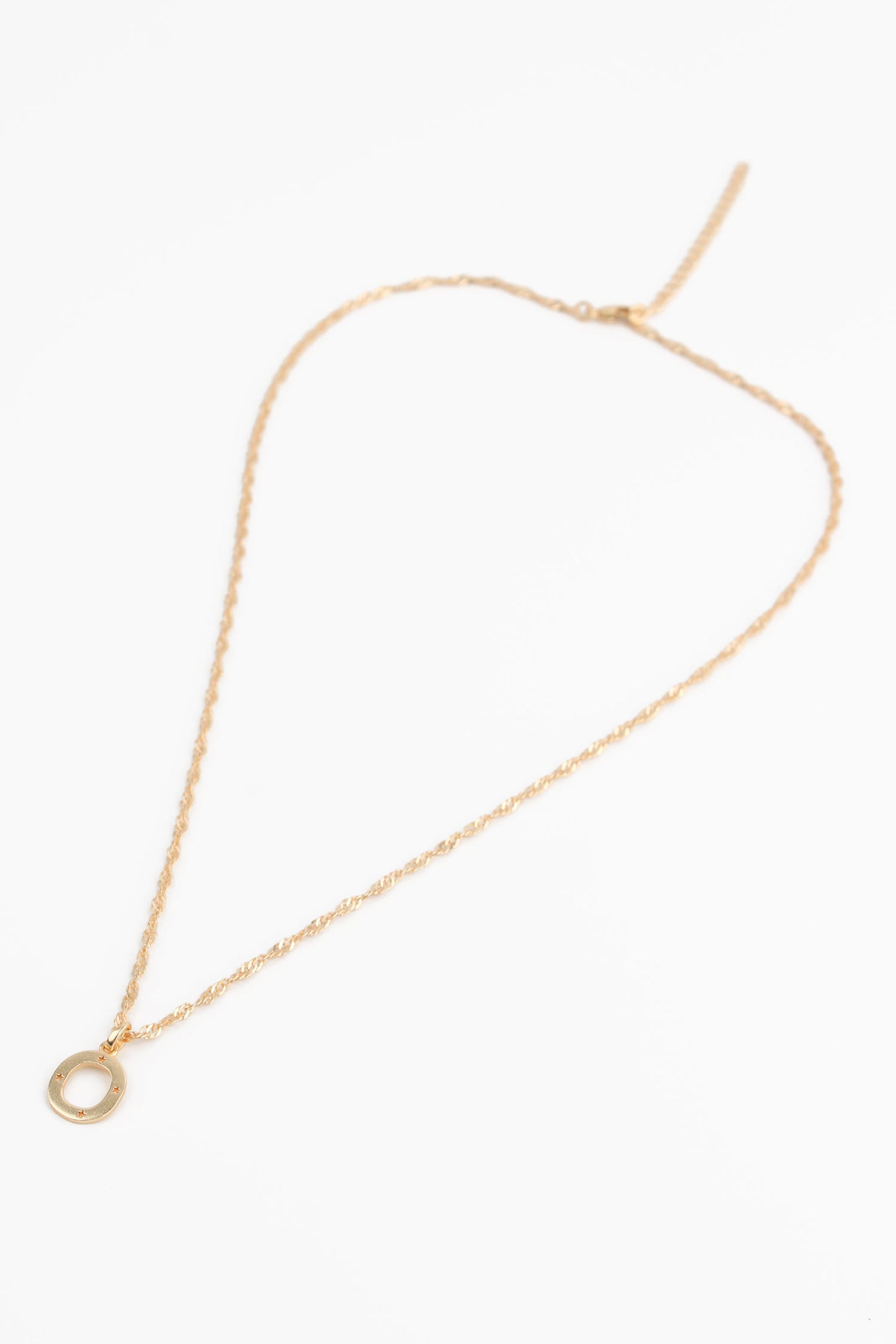 NECKLACE WITH O CHARM GOLD PLATED