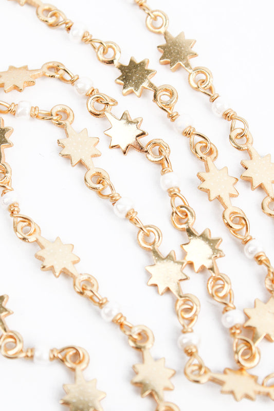 NECKLACE WITH WHITE BEAD GOLD PLATING