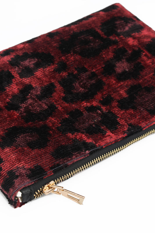 PLUM LEOPARD ZIP CLUTCH
