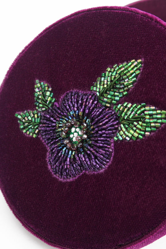 PURPLE FLOWER ROUND BOX