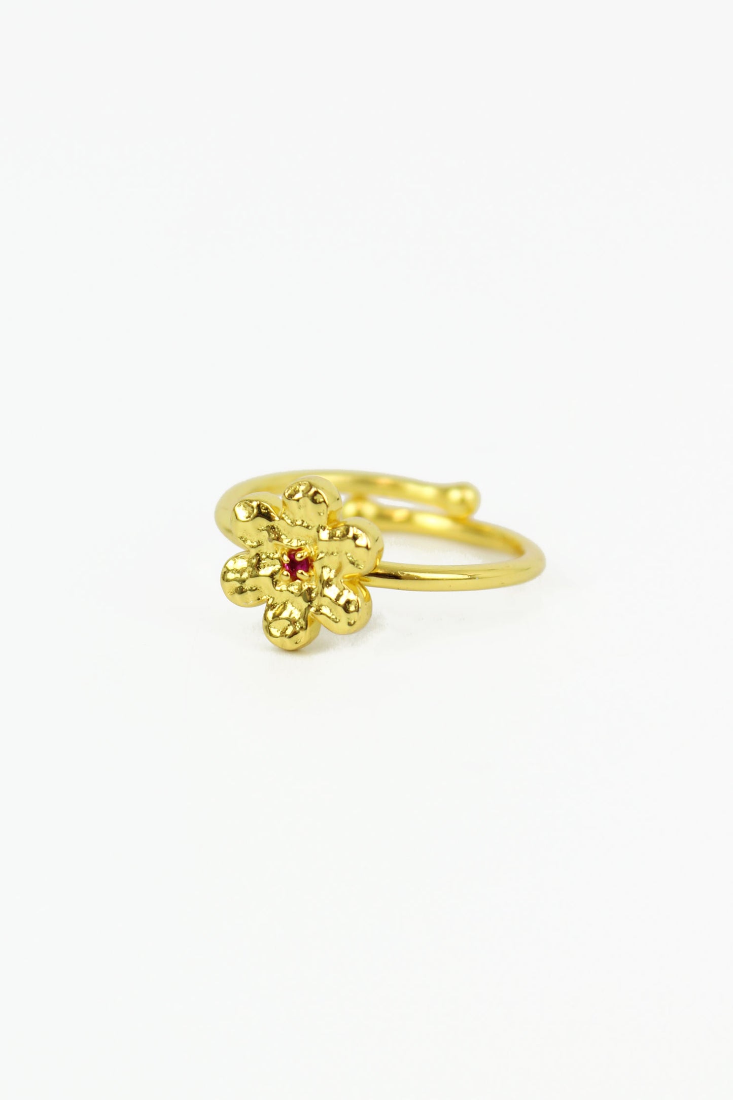 HAMMERED RED FLOWER CZ RING