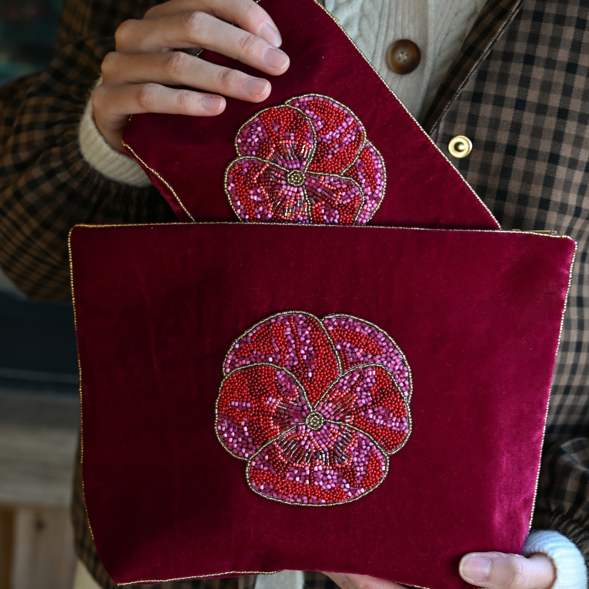 All Purses & Pouches