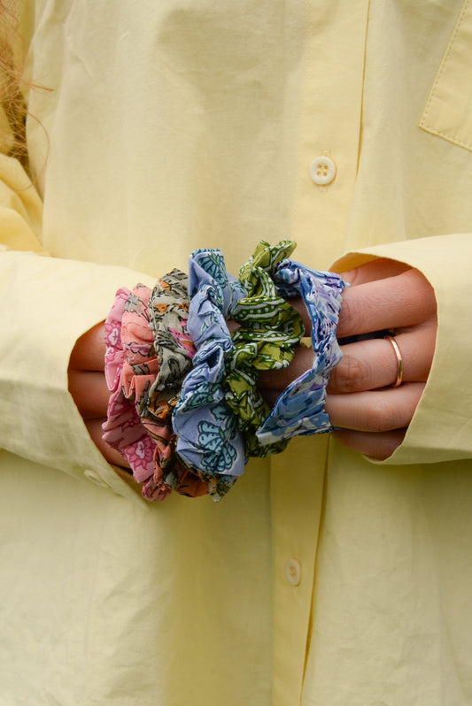 SMALL SCRUNCHIES PACK OF 6