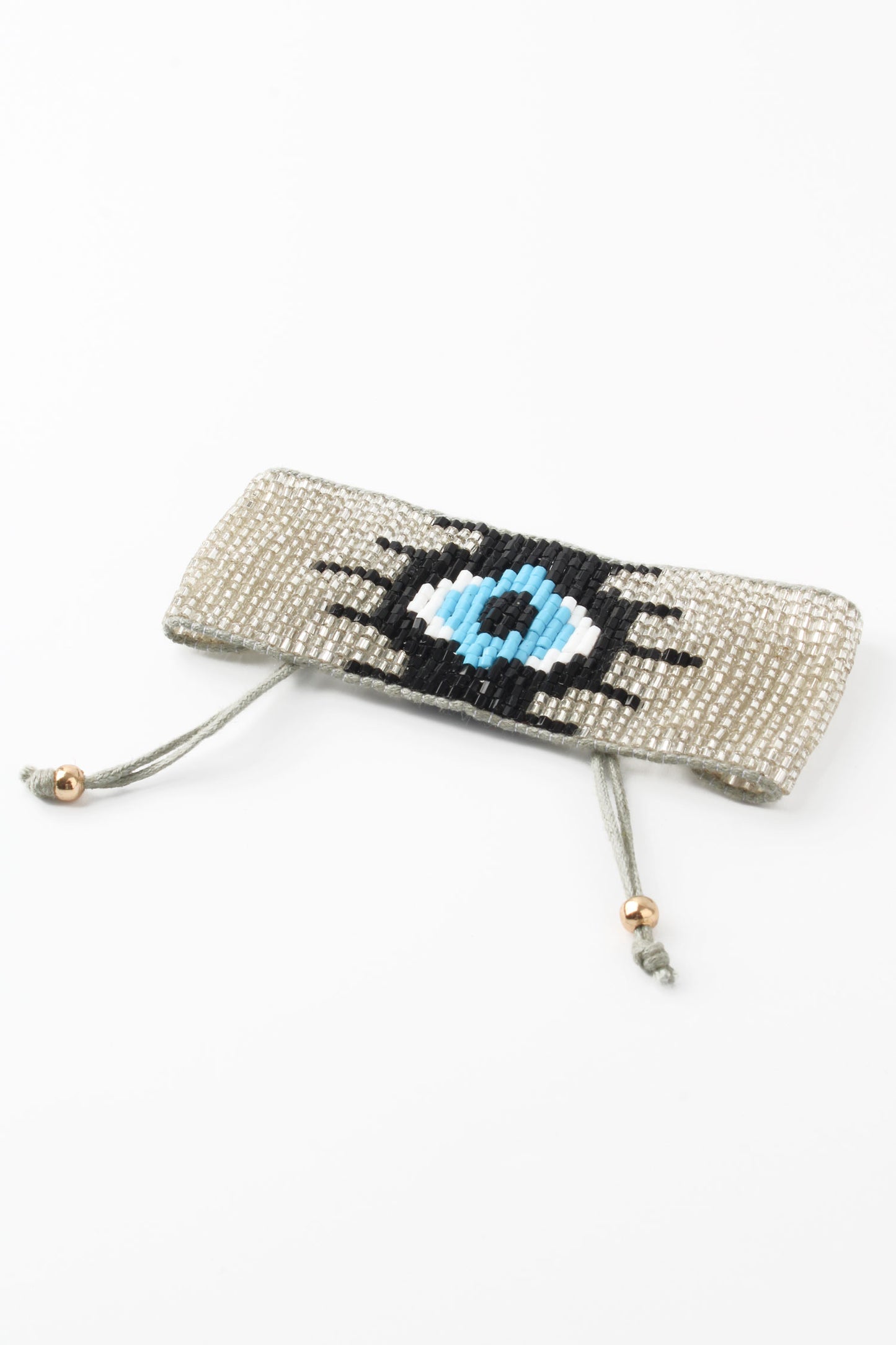 BEADED SILVER EYE BRACELET