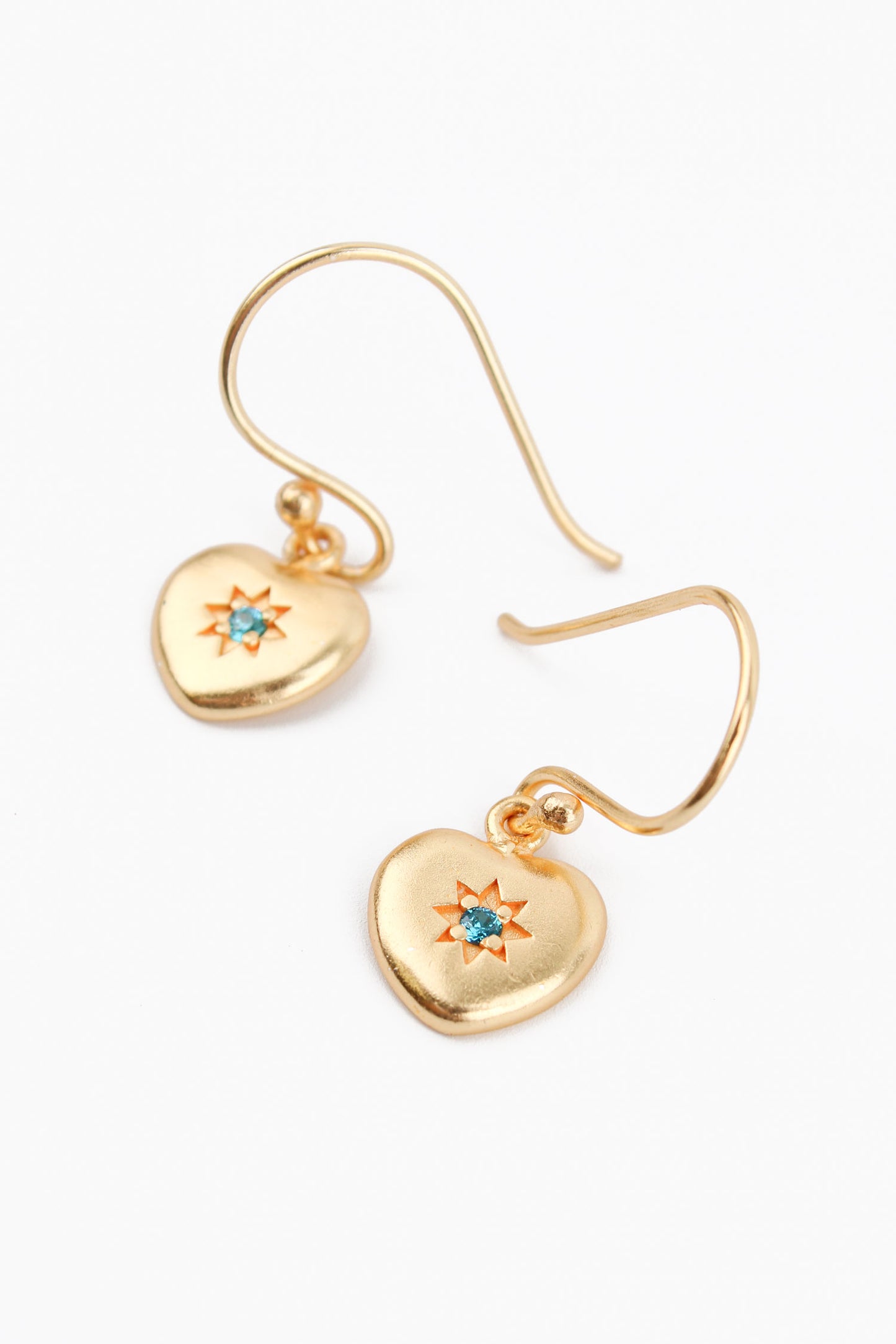 BLUE CRYSTAL STARBURST HEART HOOK EARRINGS