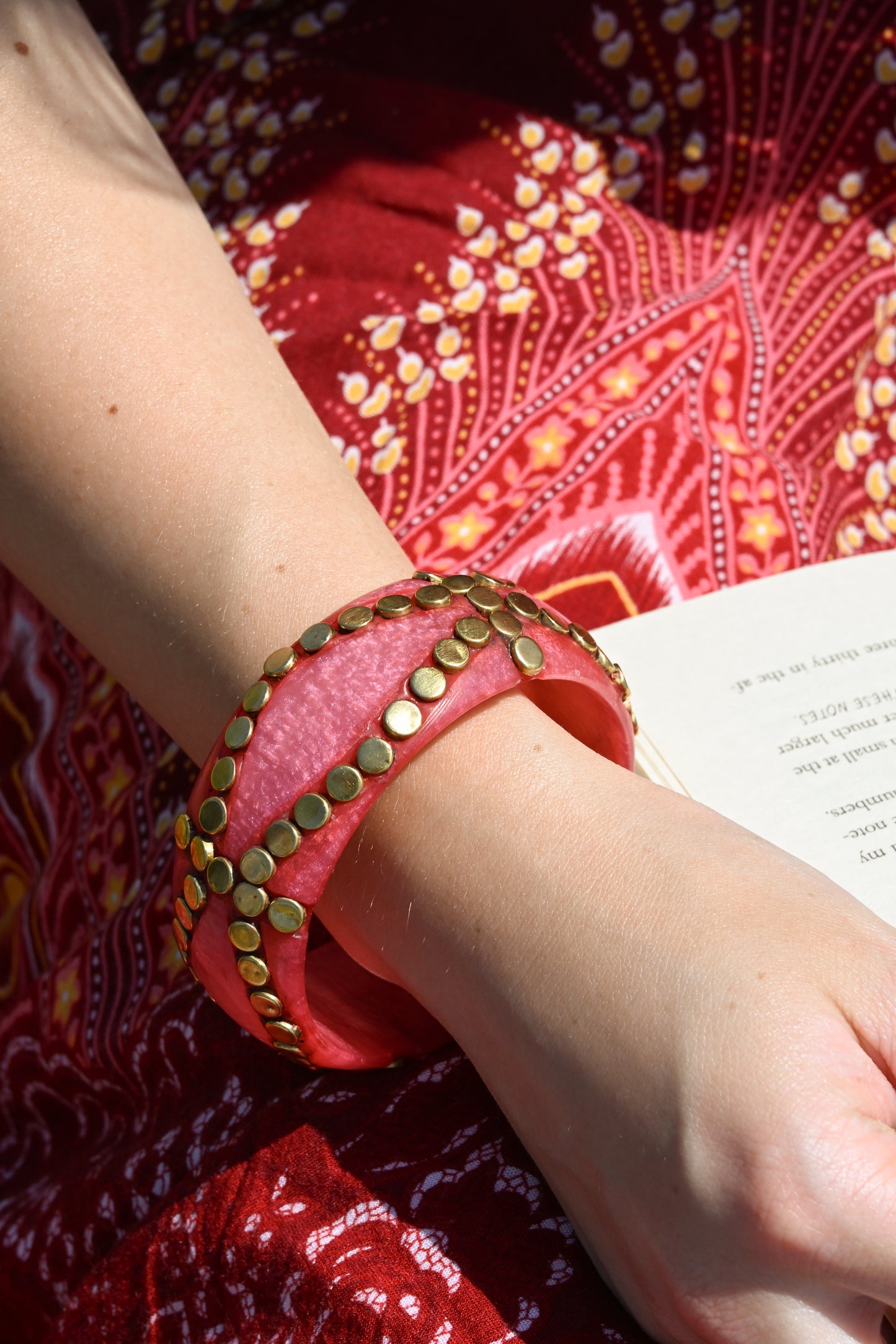 PINK AND GOLD RESIN BANGLE