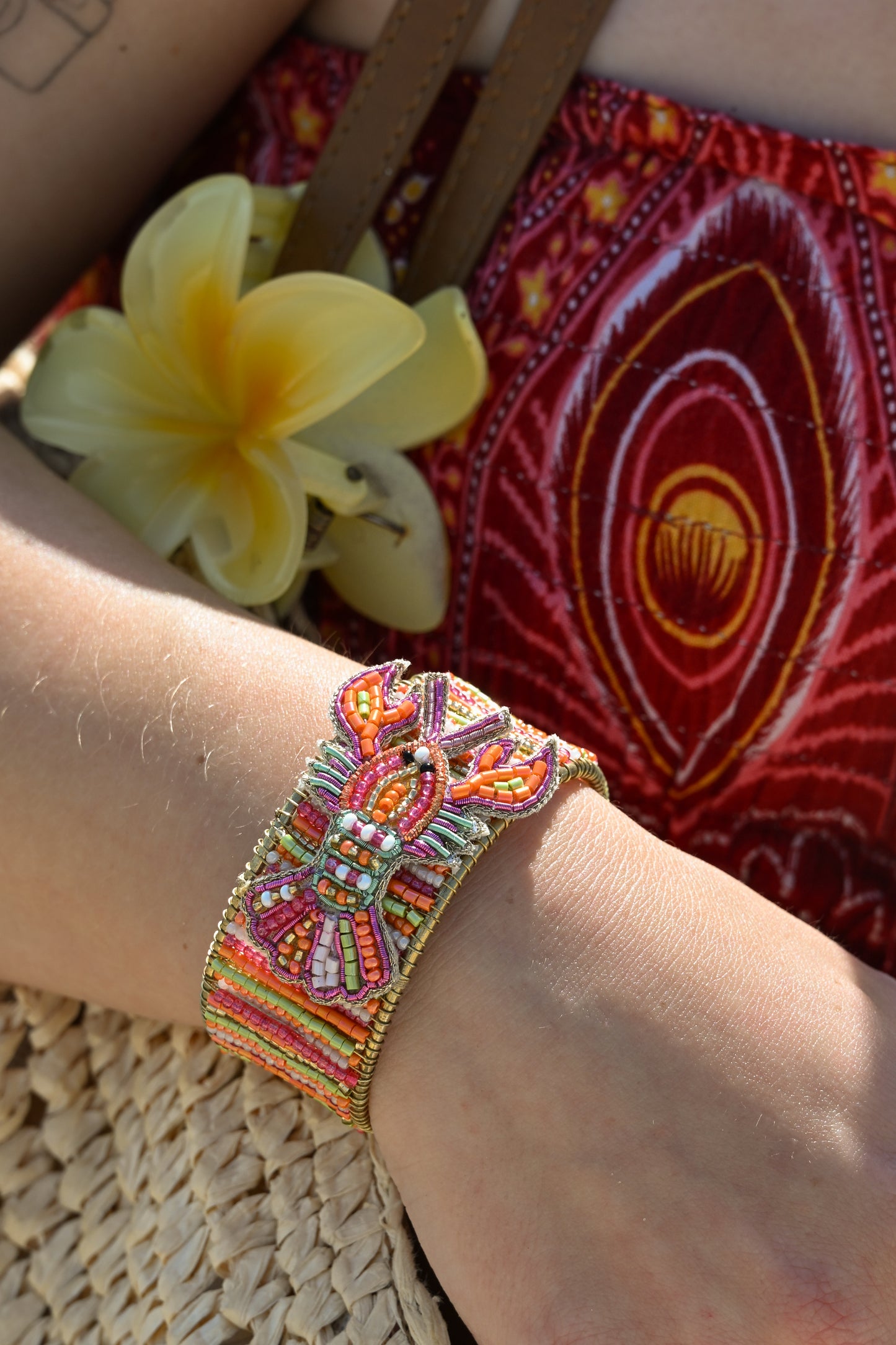 LOBSTER BEADED CUFF
