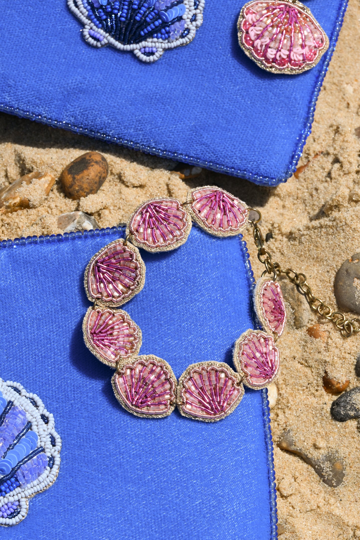 PINK BEADED SHELL BRACELET