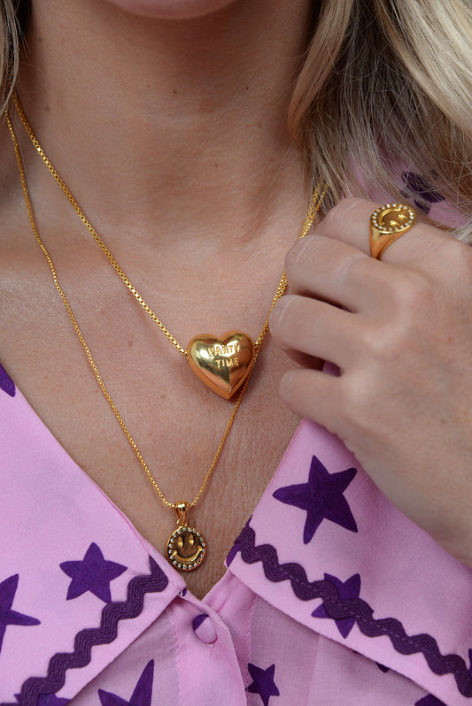 SMILE FACE CZ OUTLINE PENDANT NECKLACE (8011146133720)