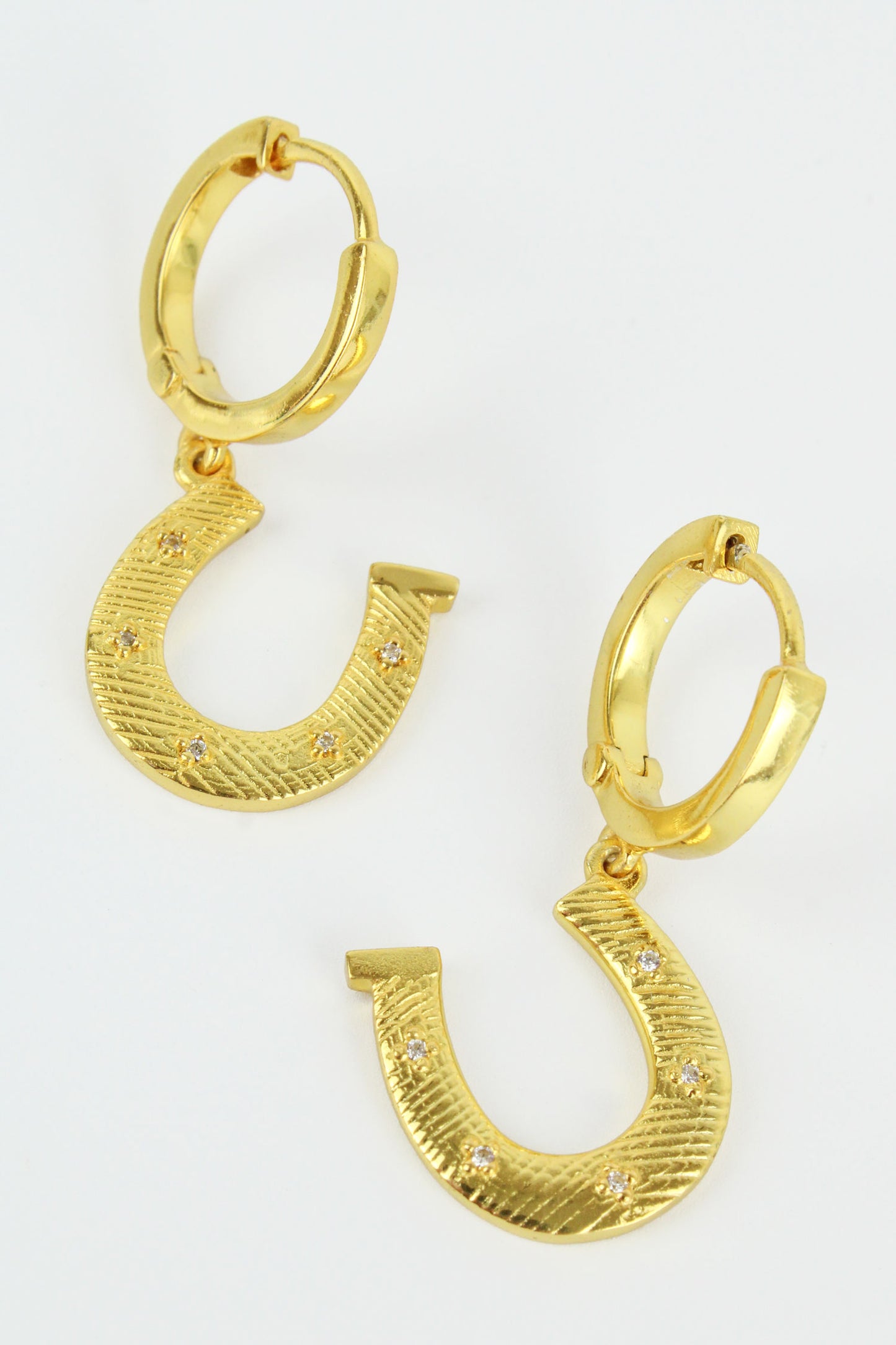 GOLD CHARM HORSESHOE HOOPS (7965631512792)
