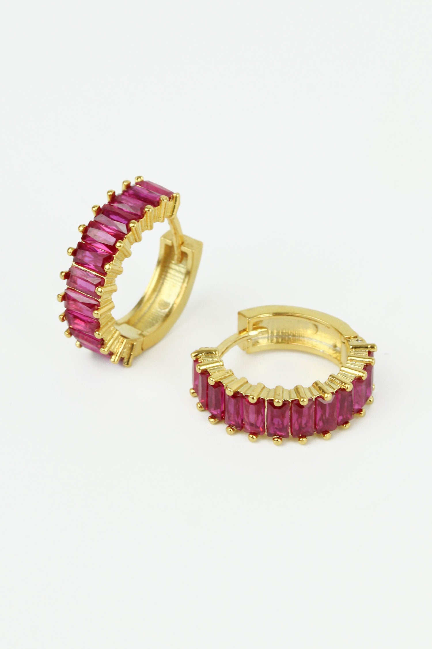 DARK PINK CRYSTAL BAGUETTE HOOPS (8007170425048)