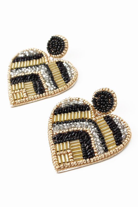CHEVRON HEART BEADED EARRINGS (8011113529560)