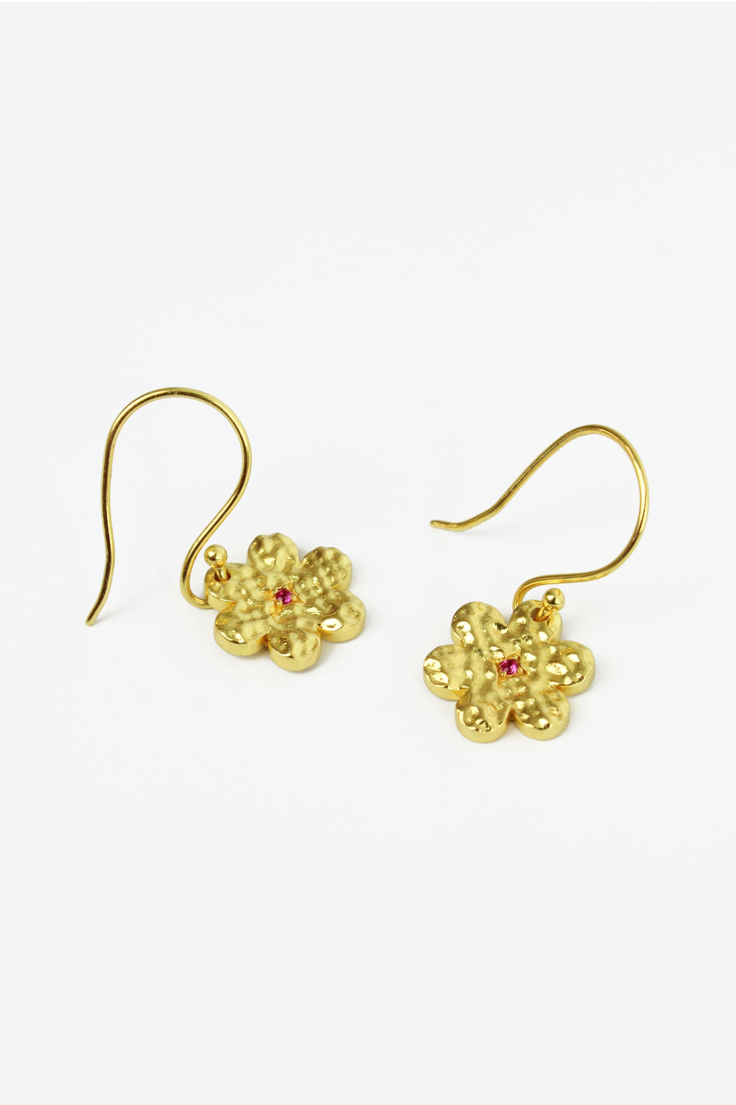 HAMMERED PINK CZ FLOWER EARRINGS (8108066275544)
