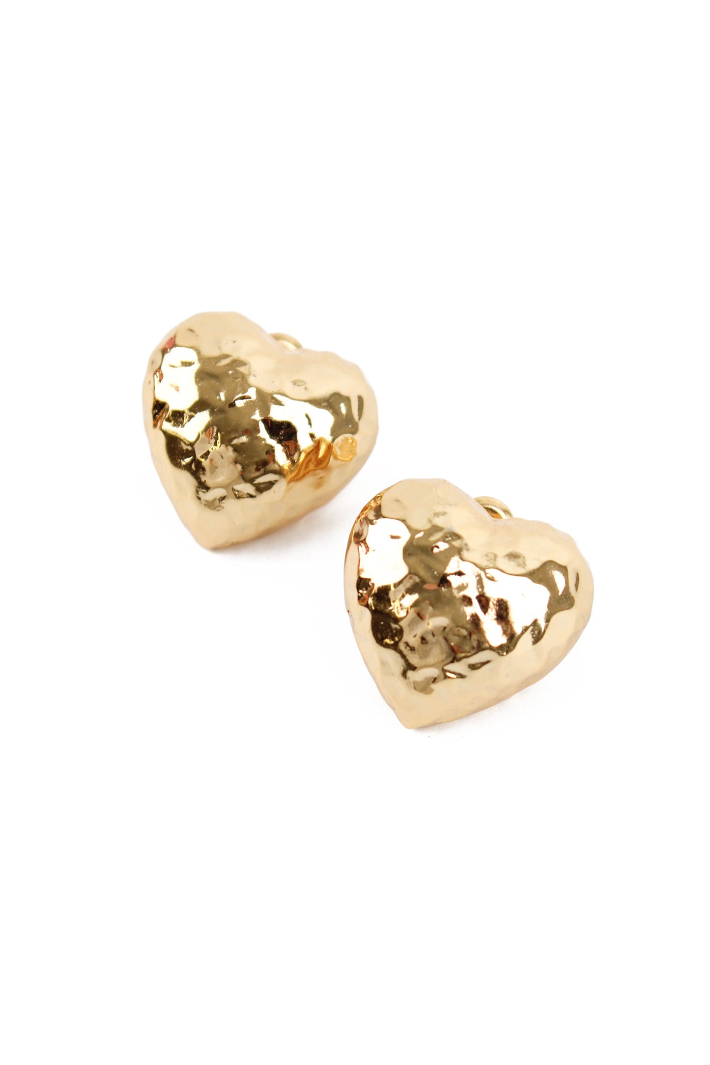 GOLD HAMMERED HEART STUDS