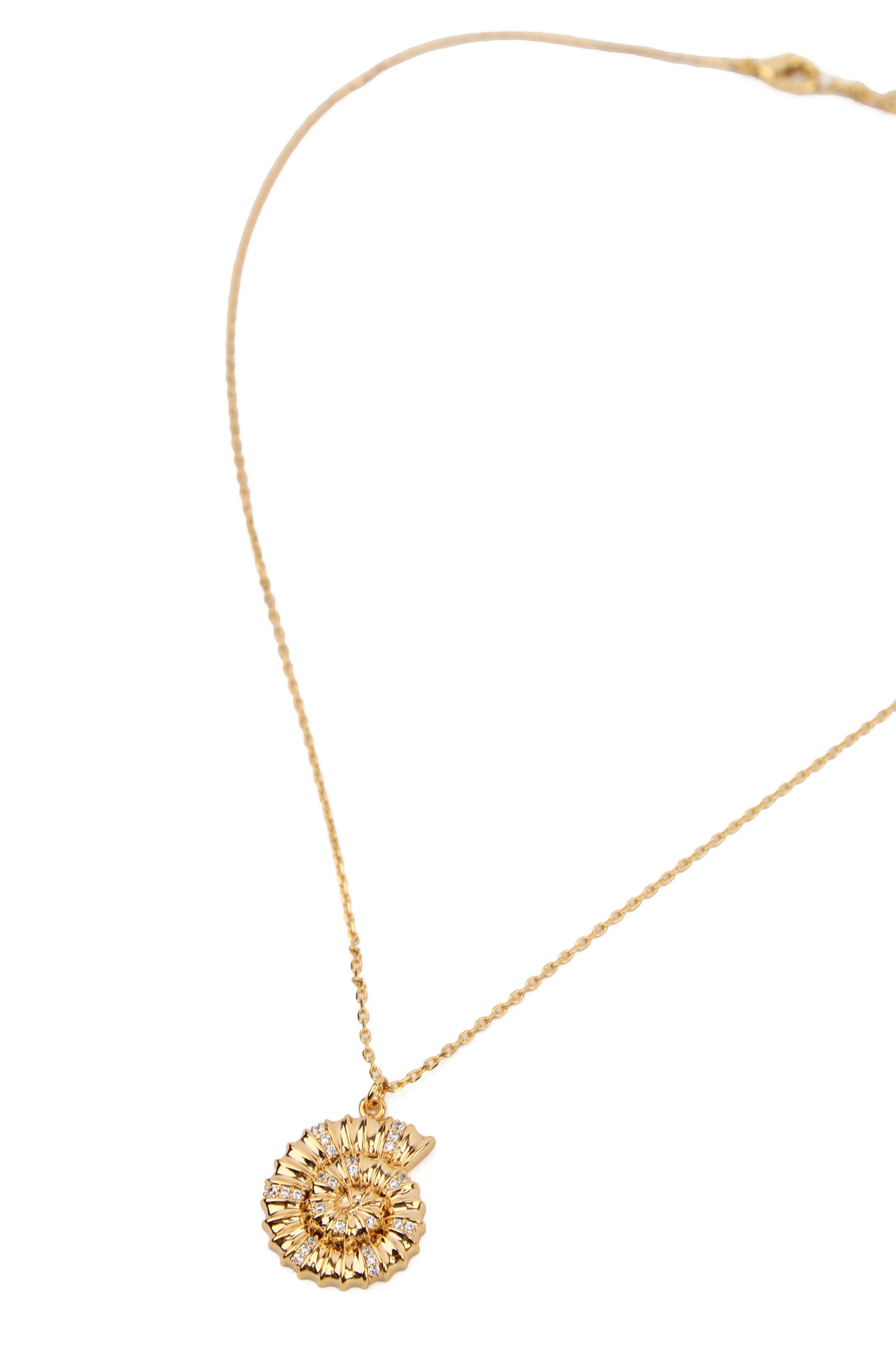 GOLD ROUND SPIRAL SHELL NECKLACE