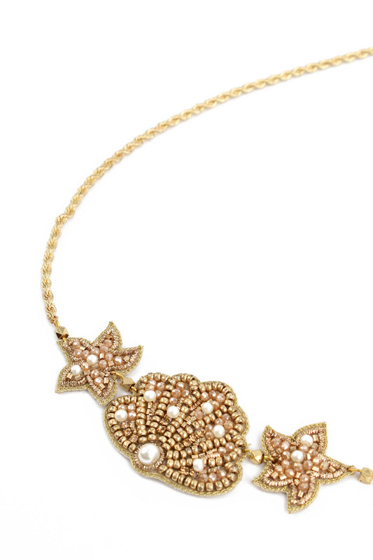 GOLD SHELL SHIMMER NECKLACE