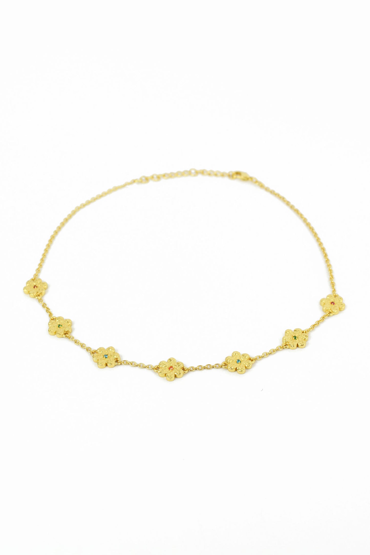 HAMMERED GOLD FLOWER CHAIN NECKLACE