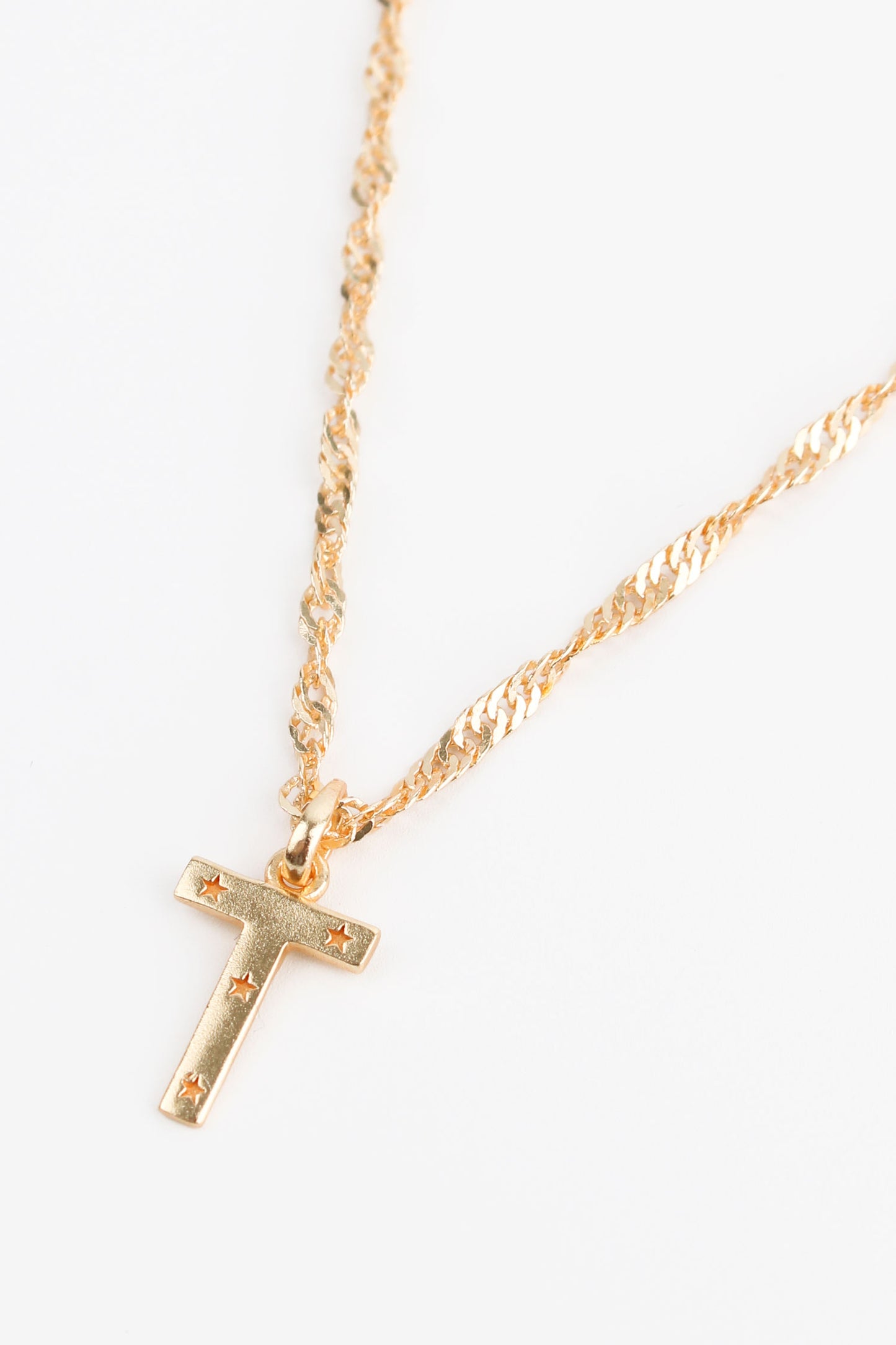 NECKLACE WITH T CHARM GOLD PLATED