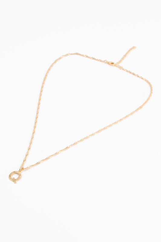 NECKLACE WITH Q CHARM GOLD PLATED
