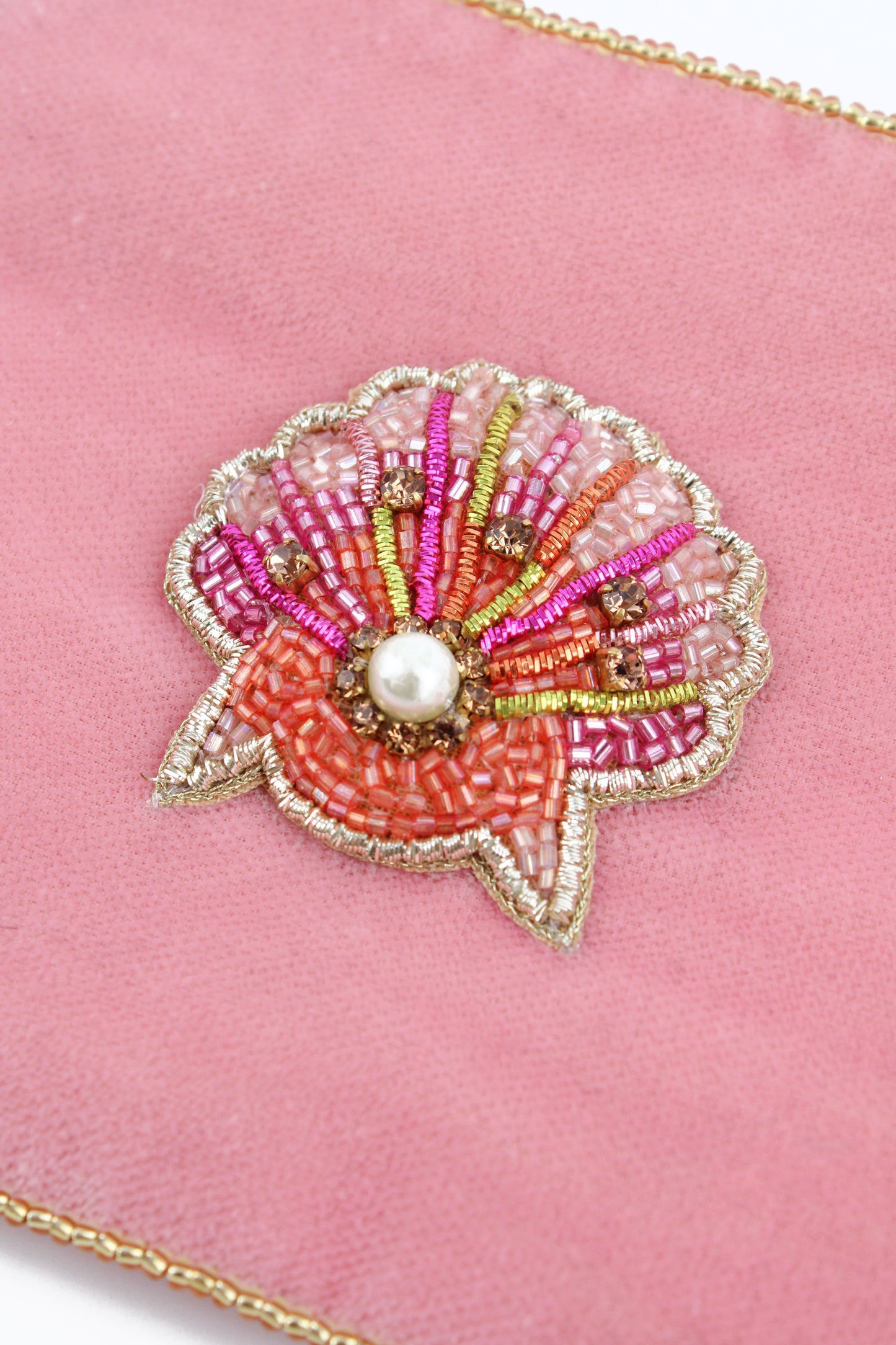 PINK SHELL SMALL POUCH