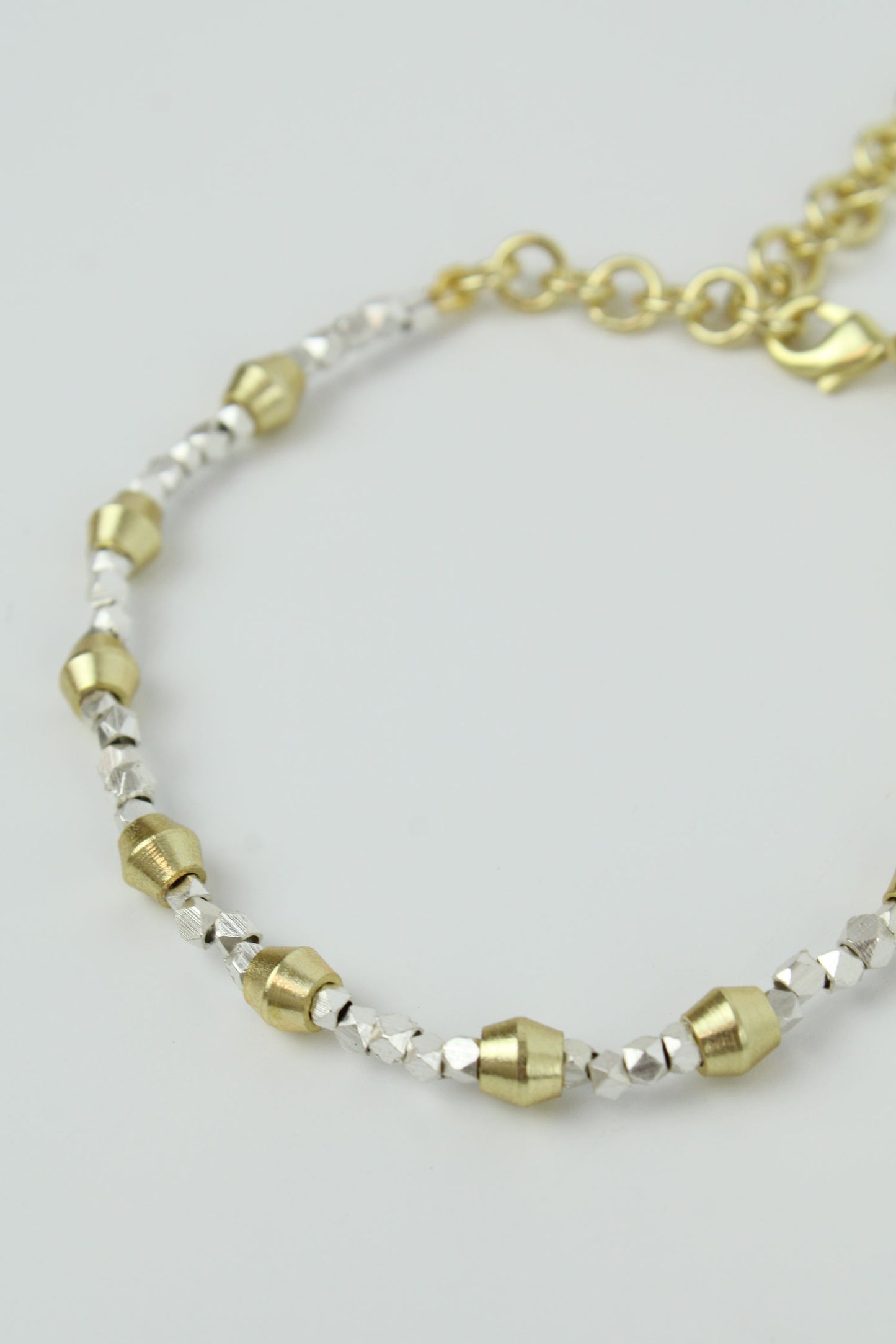 MIXED METAL HEXAGON BEAD BRACELET (7585437253848)