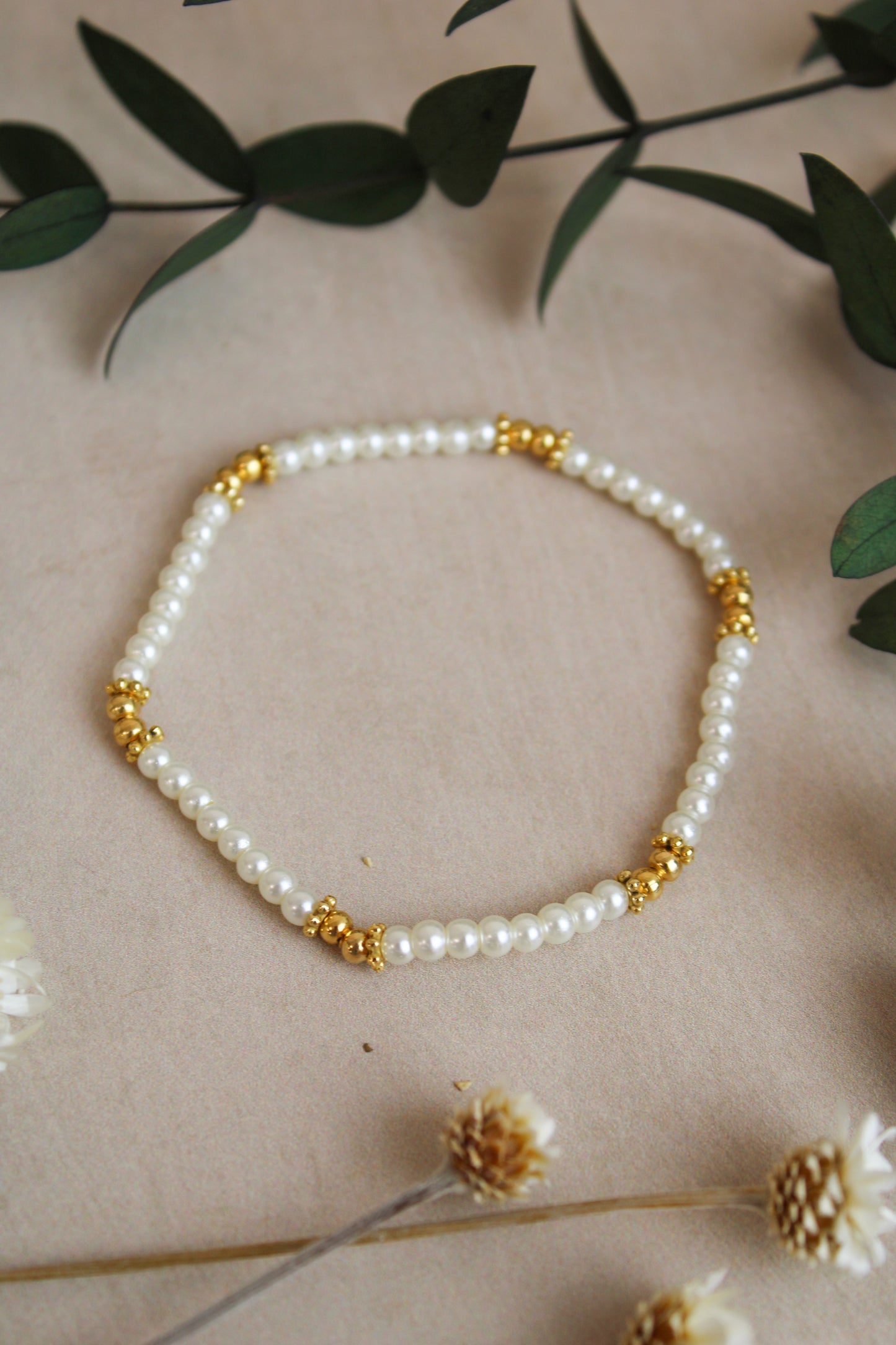 BEAD & GOLD ELASTIC BRACELET (7798071754968)