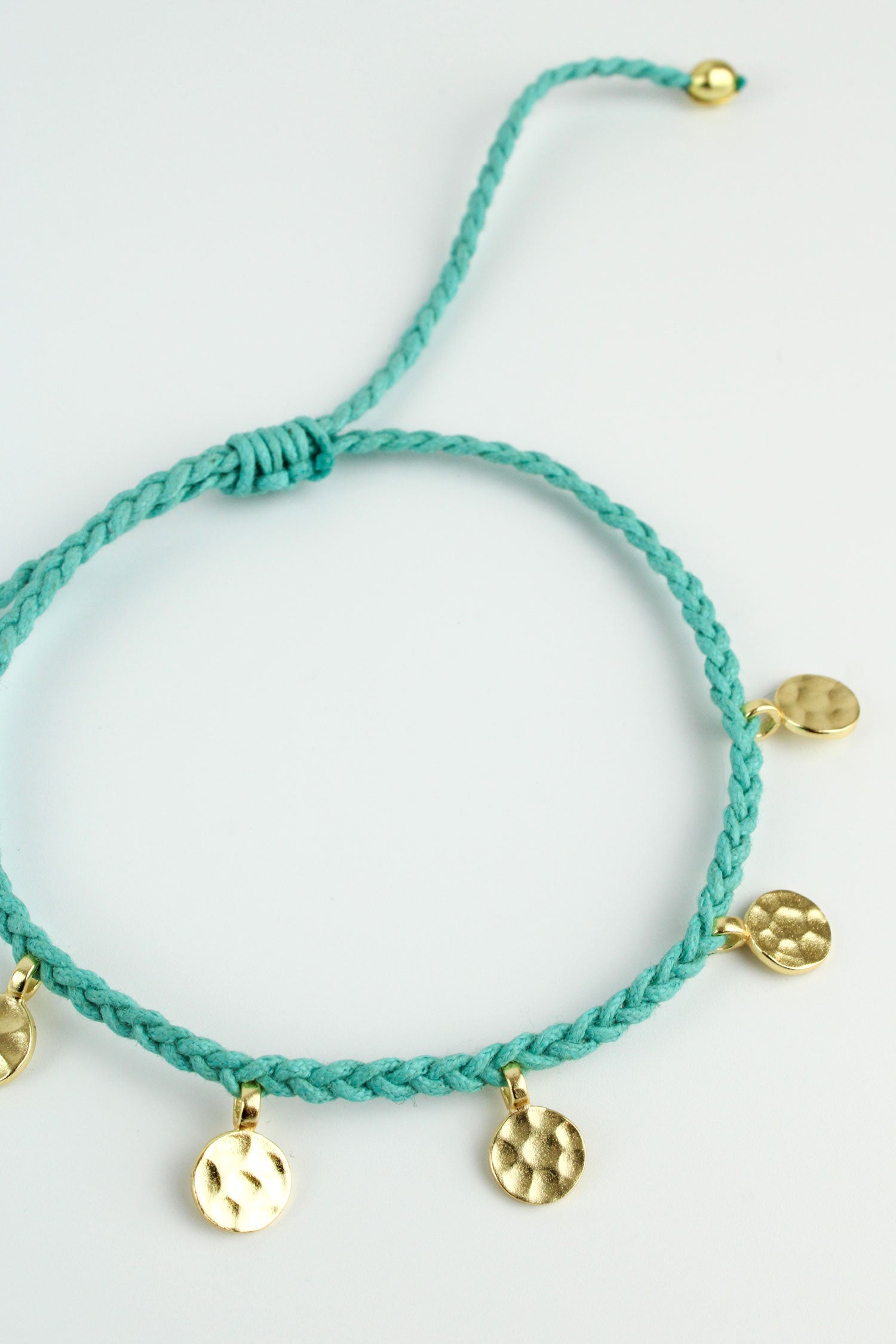 OCEAN BLUE 5 HAMMERED DISC ROPE BRACELET (7879524942040)