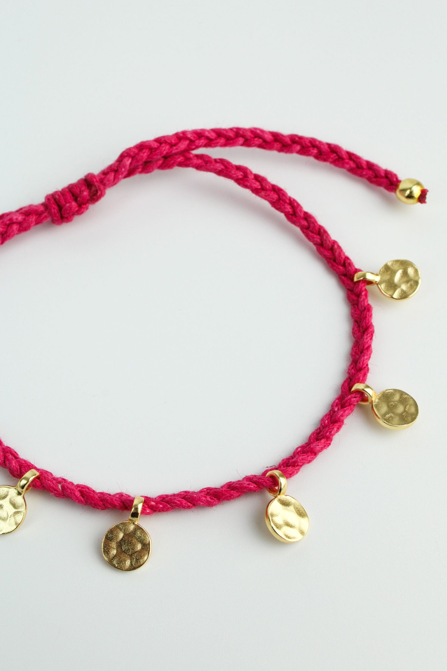 PINK 5 HAMMERED DISC ROPE BRACELET (7879526023384)