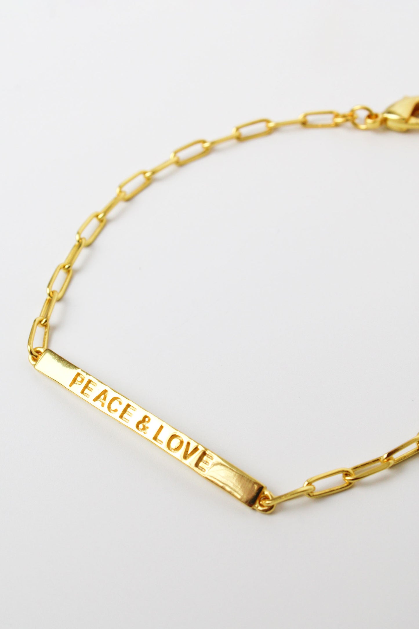GOLD PEACE & LOVE BAR BRACELET (7896088084696)
