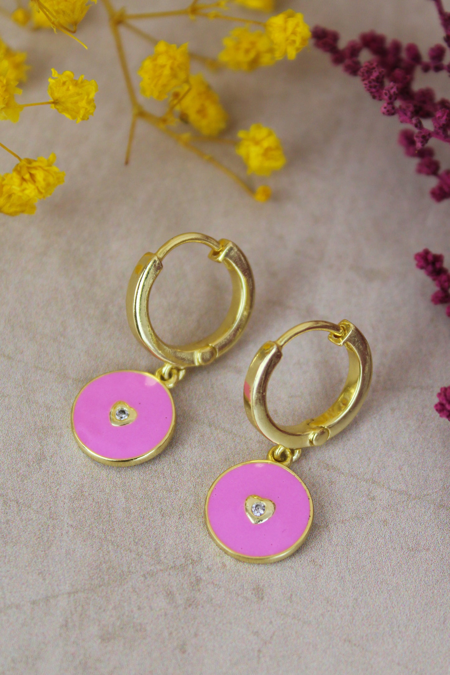 PINK ENAMEL HEART COIN HUGGIES (6970051231931)