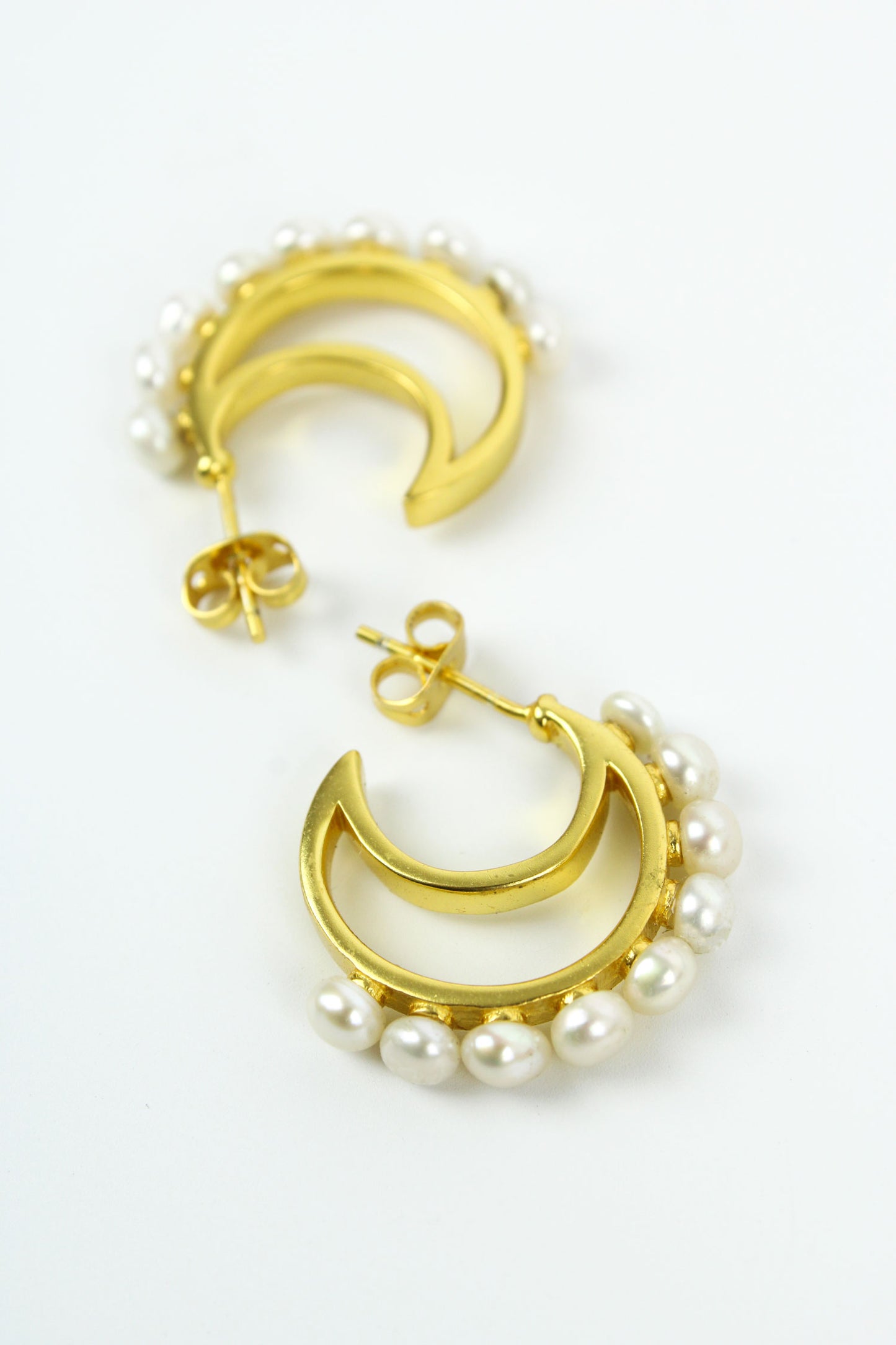 FRESH WATER PEARL HOOPS (7575210688728)
