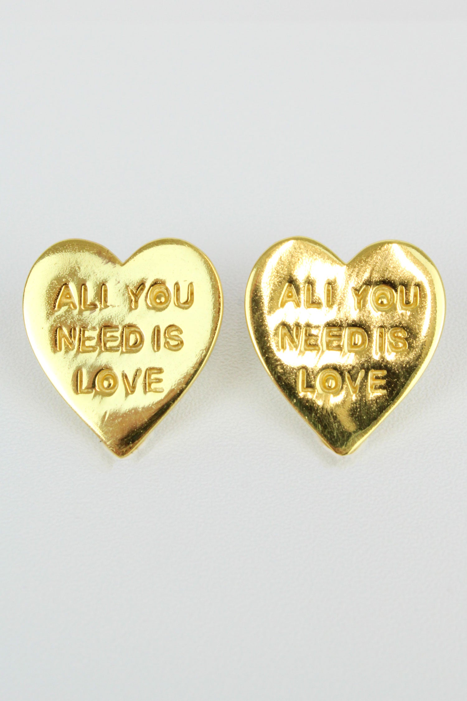 GOLD ALL YOU NEED IS LOVE HEART STUD (7896128684248)