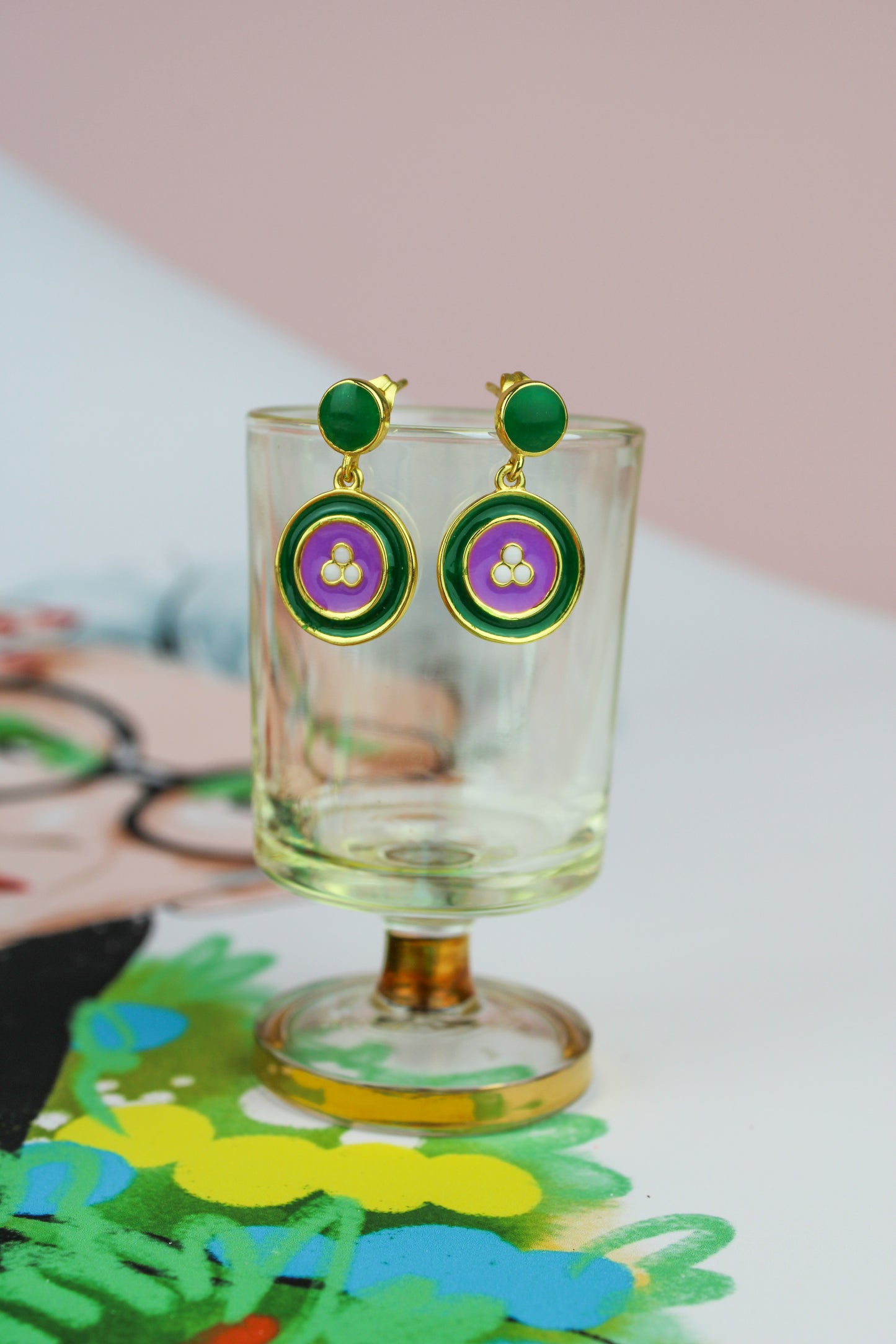 *PREORDER* CONTRAST BUTTON DROP EARRINGS (7575214588120)